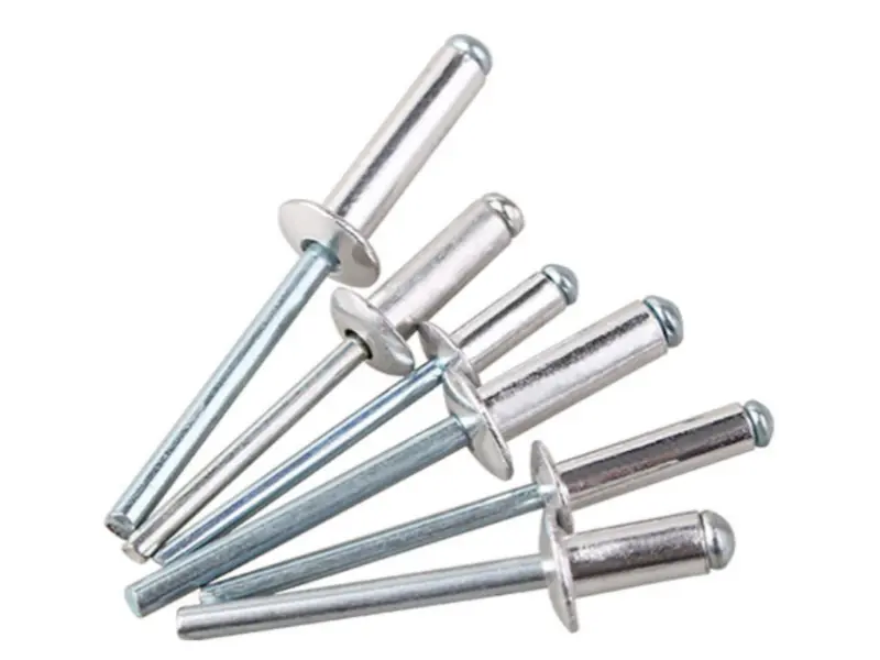ما هي مزايا DIN7337-A برشام أعمى ذو قبة مفتوحة وبرشام من الصلب Alu Steel Pop Rivet؟